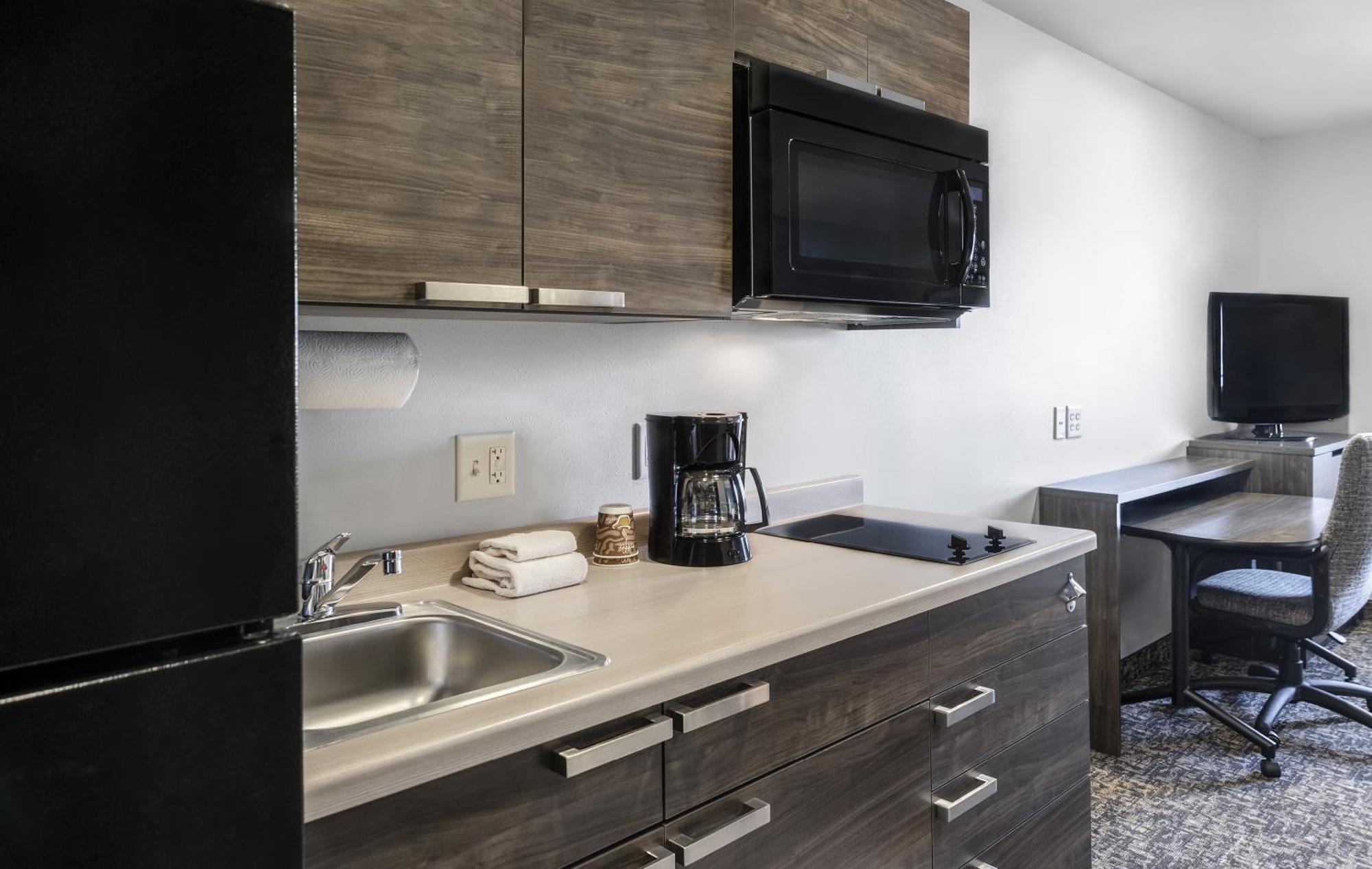 My Place Hotel-idaho Falls, Id